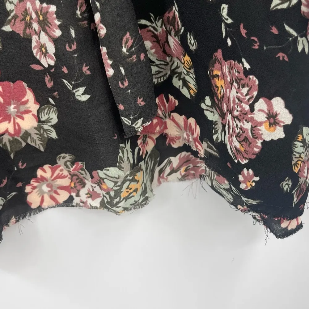 Live 4 Truth Boho Floral Black Kimono Size Medium - Image 2