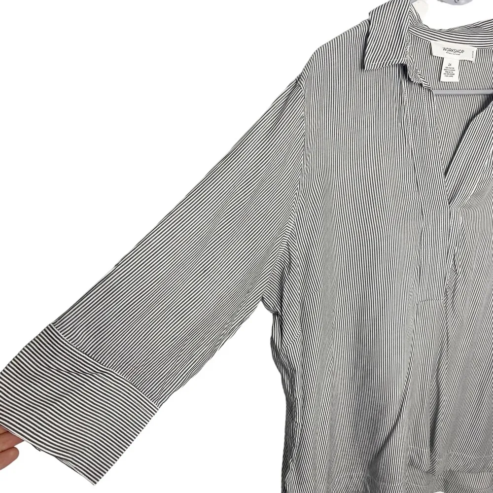 Workshop Republic top size 2X striped gray white - Image 3