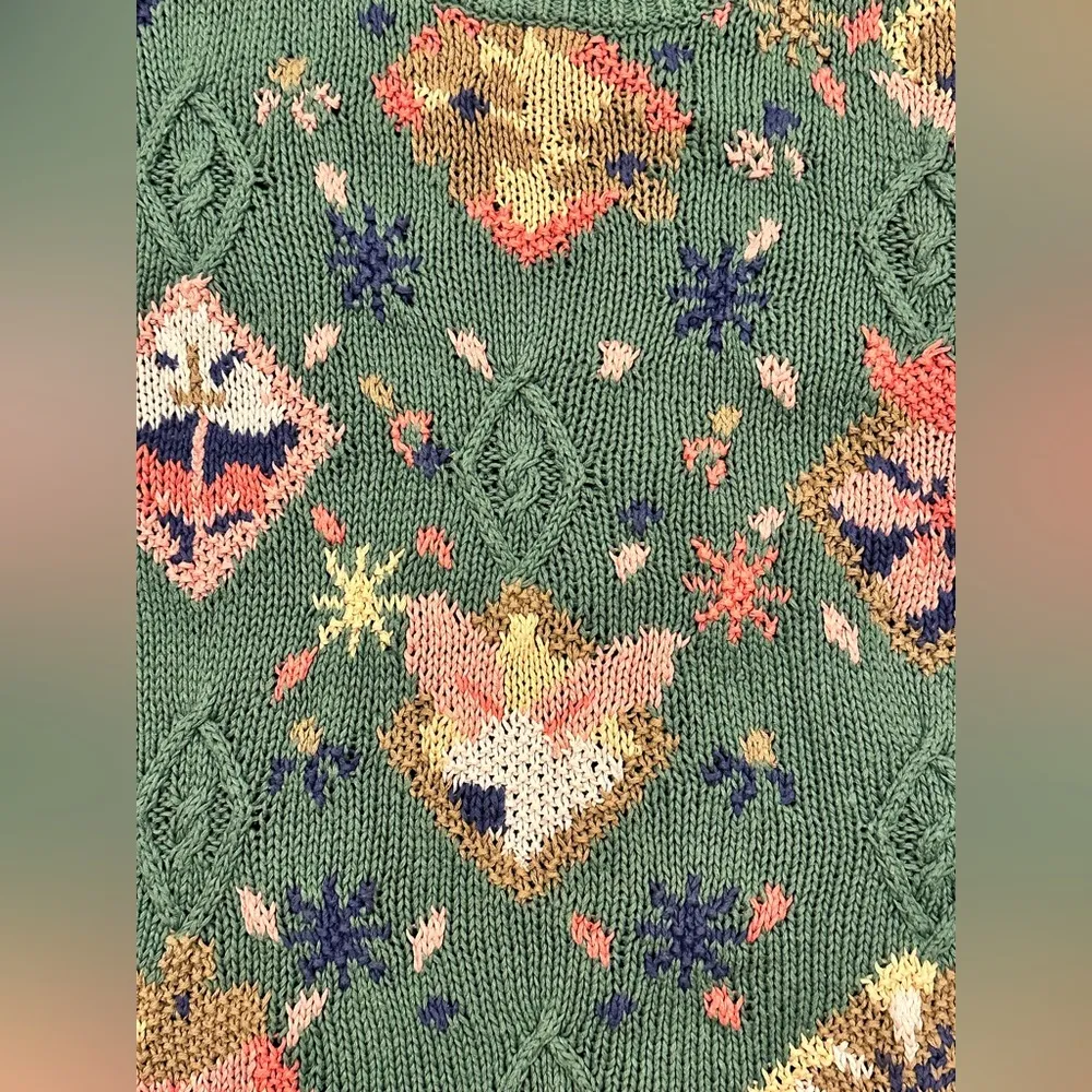 Petite Sophisticate Vintage Crew Neck Sweater with Floral Design - Image 9