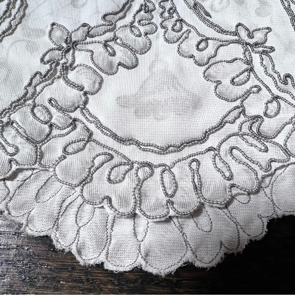 Vintage Deena Fine Lingerie White Embroidered Skirt Slip Size M - Image 6