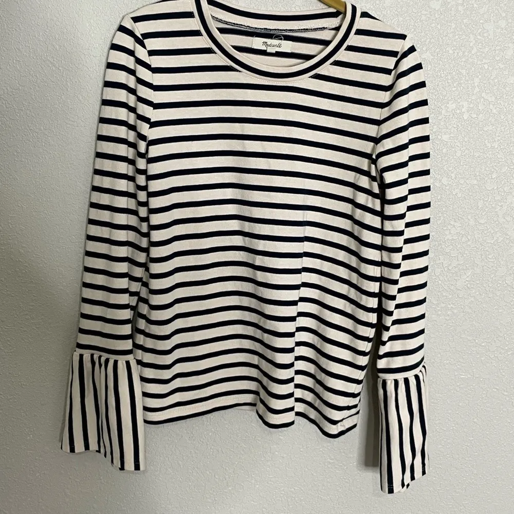 Madewell Stripe Flute Sleeve Minimalistic Blouse XS - Image 3