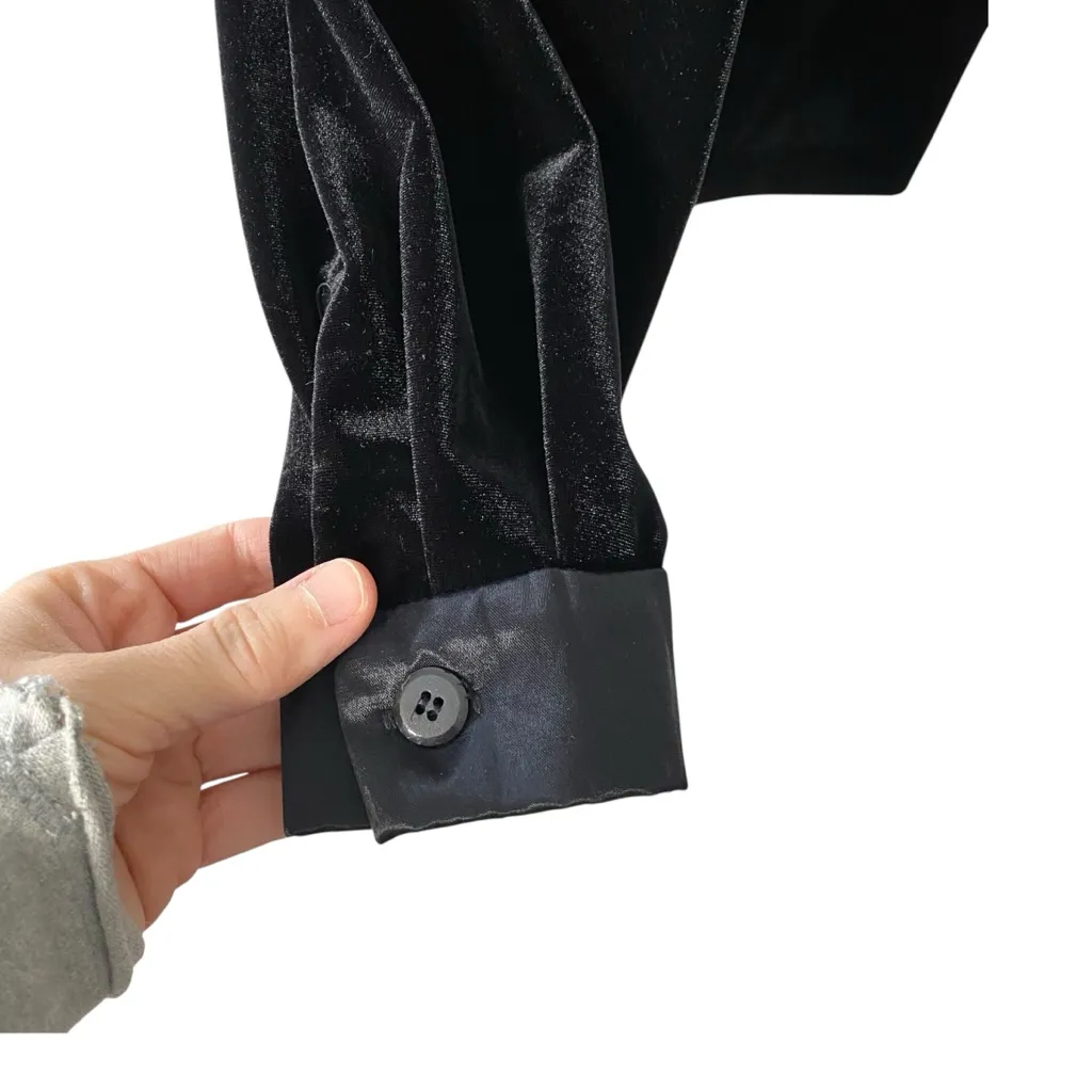 VINTAGE 90s ELLEN FIGG Black Velvet Shirt with Satin Trim Size 12 - Image 5