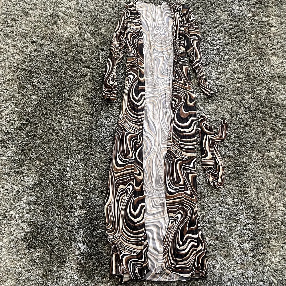 SHEIN Three-Piece String Bikini with Coverup in Brown, Size M​​​​​​​ - Image 2