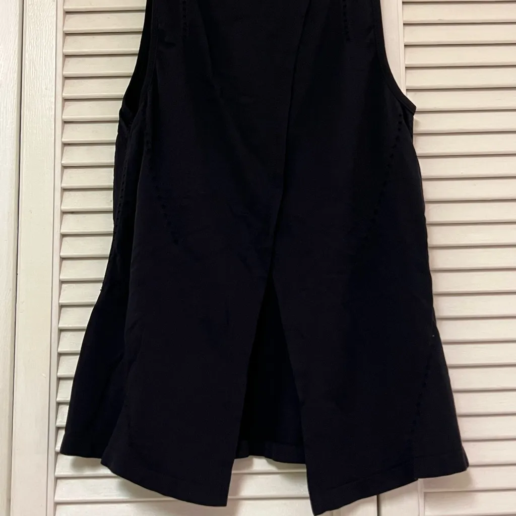 ATHLETA Black Foothill Split Back / Tie Back Seamless Tank Top - Size XS - EUC - Image 3