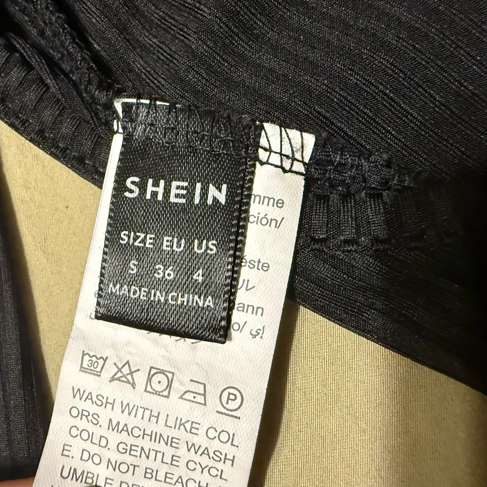 SHEIN Black Ribbed One-Shoulder Long Sleeve Top -S - Image 3