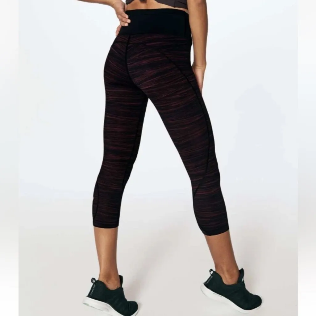 Lululemon Athletica Purple Space Dye Cropped Leggings (988) - Image 3