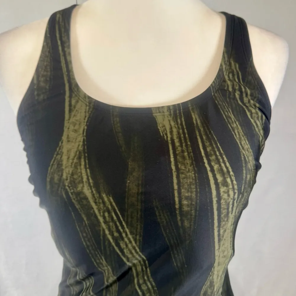 All in Motion black and olive green strappy back one piece swimsuit size medium - Image 4