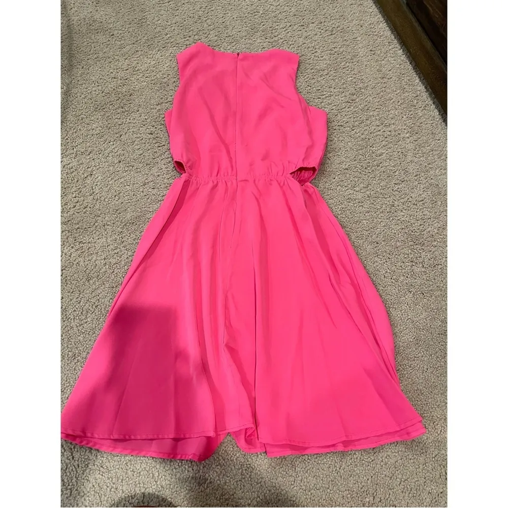 Women's BELONGSCI pink sleveless mini - Image 2