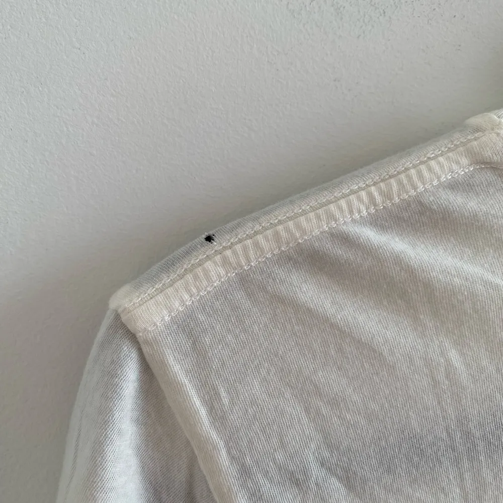 MadeULook Cream Angel Wing Rainbow Sunrise Graphic Tee Size L (FLAW) Size L - Image 7