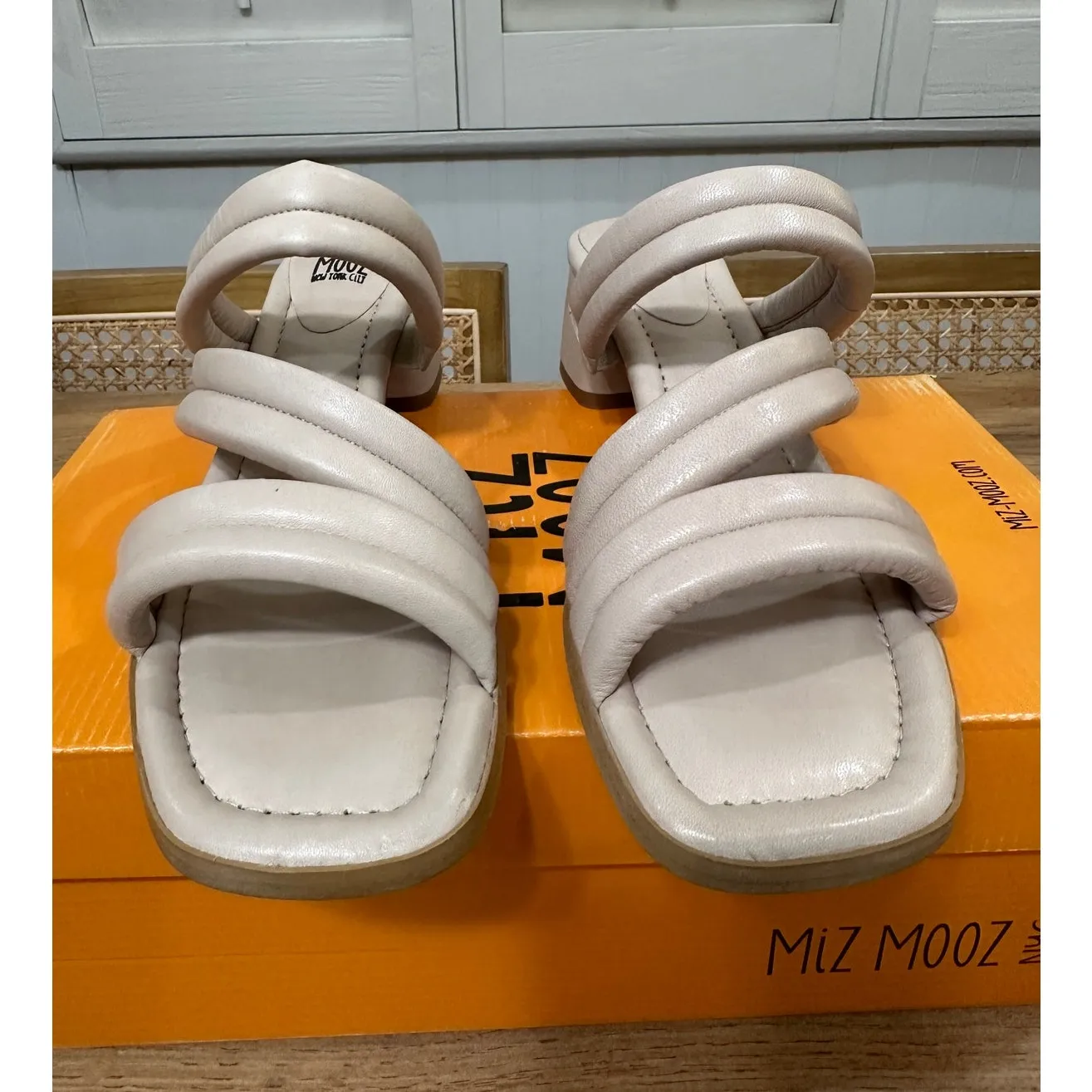 Miz Mooz NYC Oceana Heels Sandals Cream Leather Size 9/9.5 US 40 EU NIB Wedding - Image 5