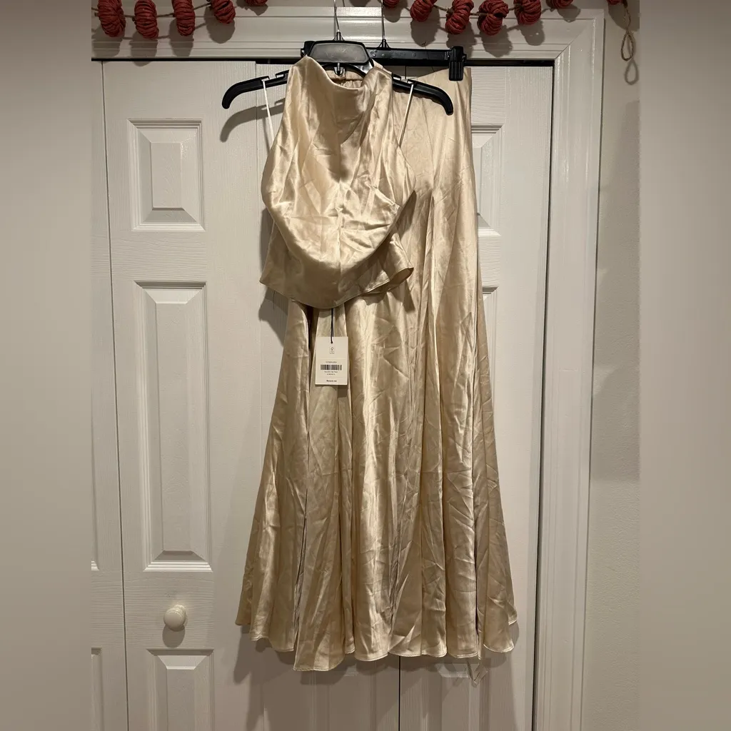 Reformation Sera Silk Two Piece - Image 5