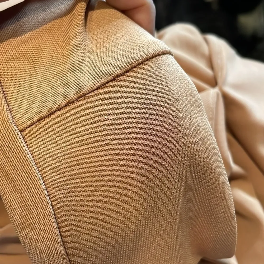 NWT NBD Devyn One Shoulder Mini Dress in Nude Size‎ Small - Image 9