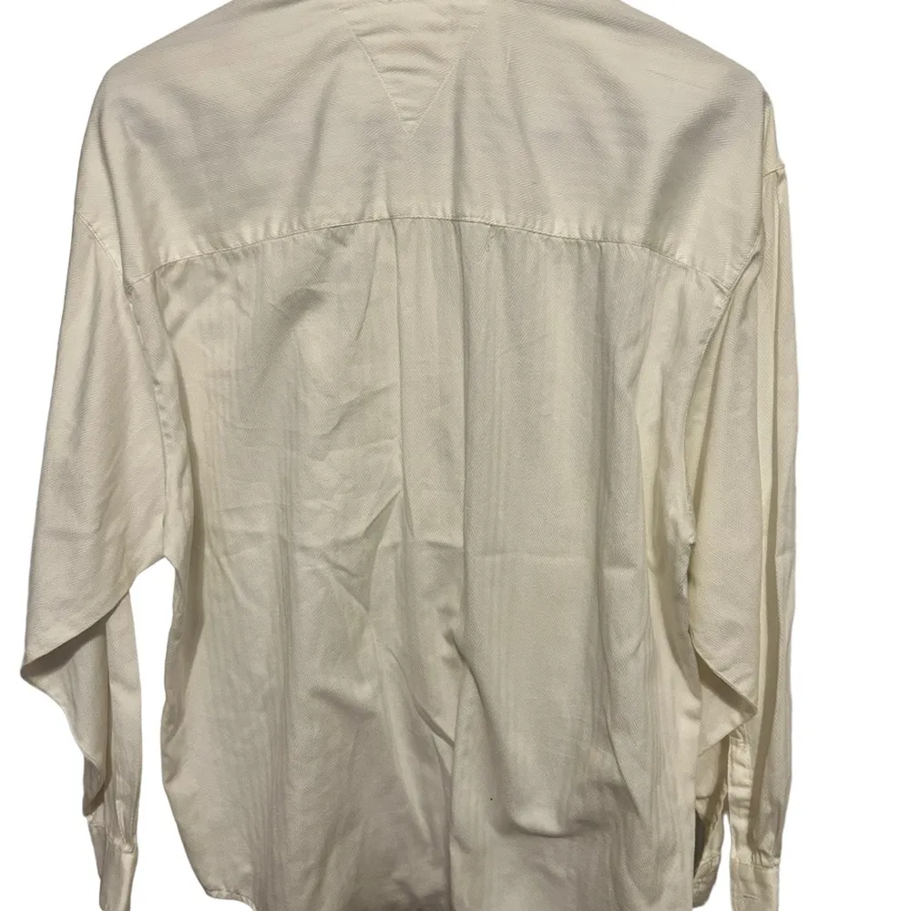 Tommy Hilfiger white long sleeve embroidered pullover shirt size small - Image 3