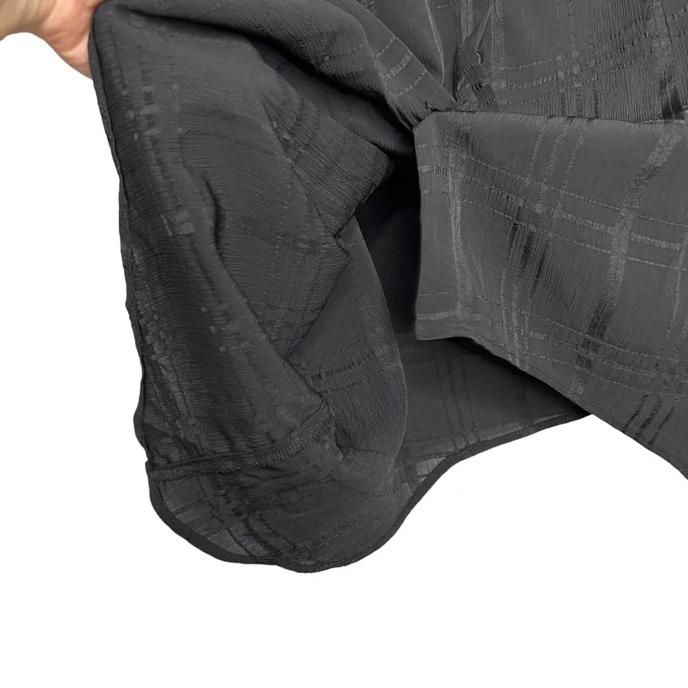 New Directions Black Grid Ruched Sleeve Shark Bite Hem Blouse Size M - Image 4