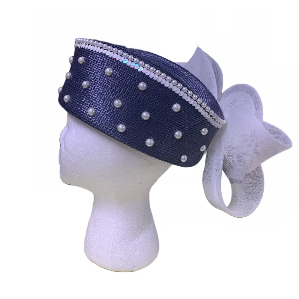 VINTAGE 1980'S GWENN PENNINGTON BLUE RATTAN W/WHITE TULLE & FAUX PEARLS HAT - Image 5