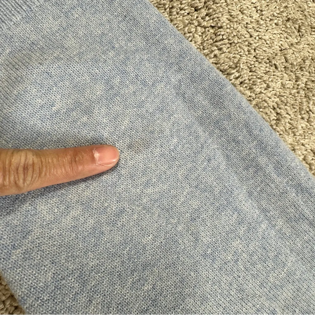 Everlane Women’s 100% Cashmere 3/4 Sleeve Raglan Sweater in Light Blue Heather S - Image 16