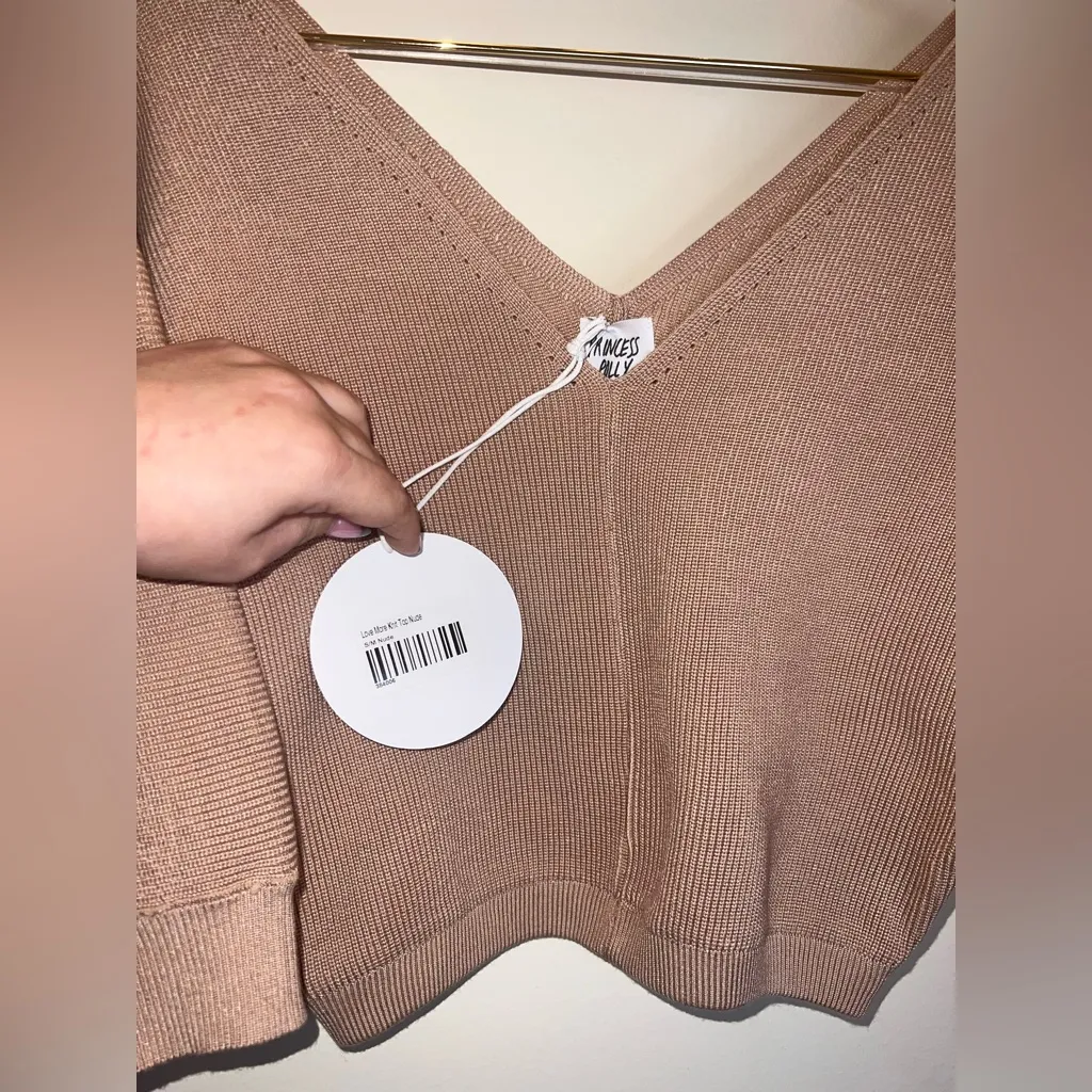 Princess Polly Love More Knit Top Nude Cropped V-Neck NWT - Image 4