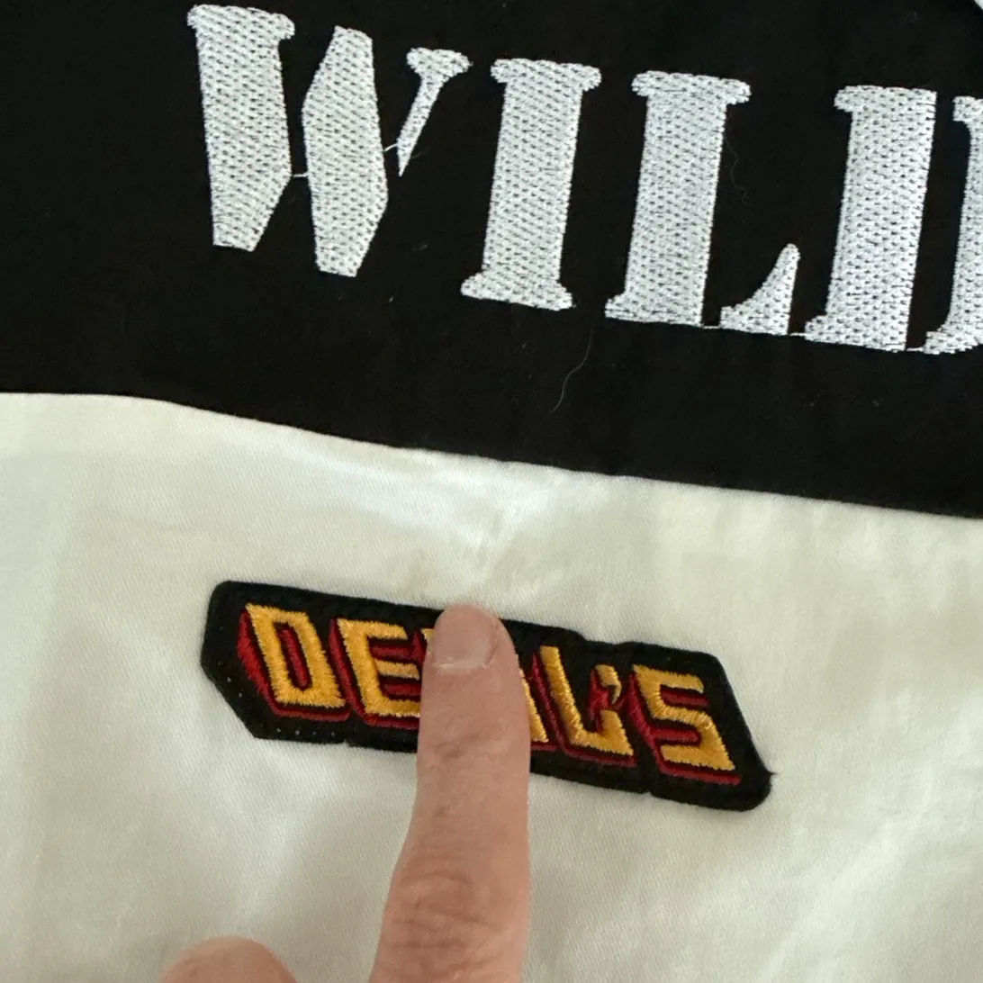 Edikted Cropped Jacket Lenni Patch Size M White Black - Image 2