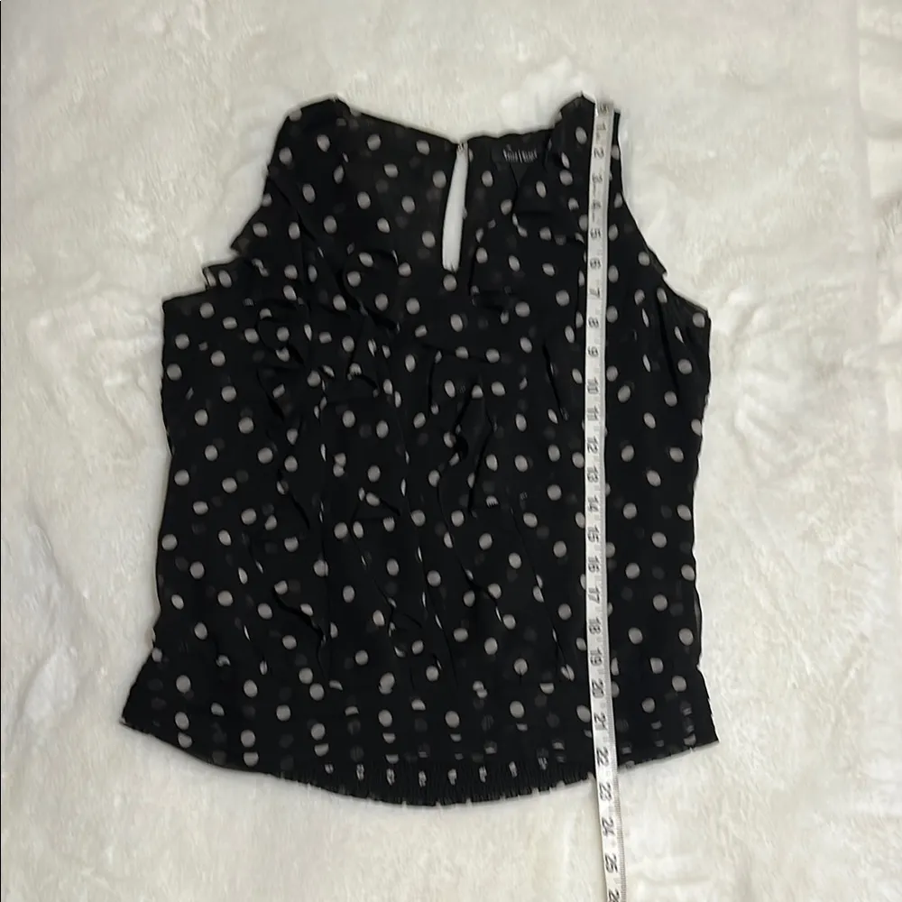 White House Black Market Size Small Black and White Polka Dot Ruffled Tank Top - Image 8