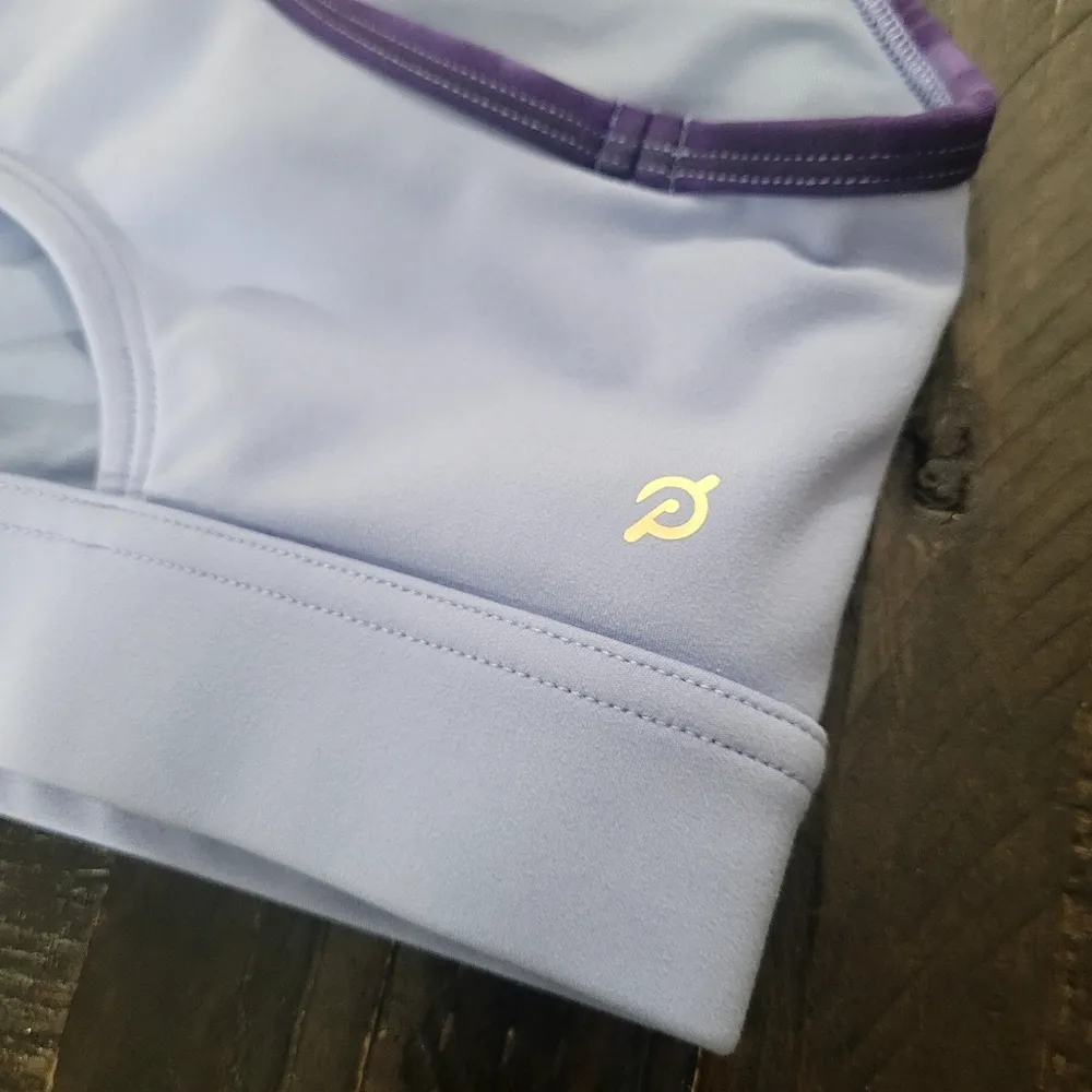 Peloton Sports Bra Women's Size Medium - Image 4