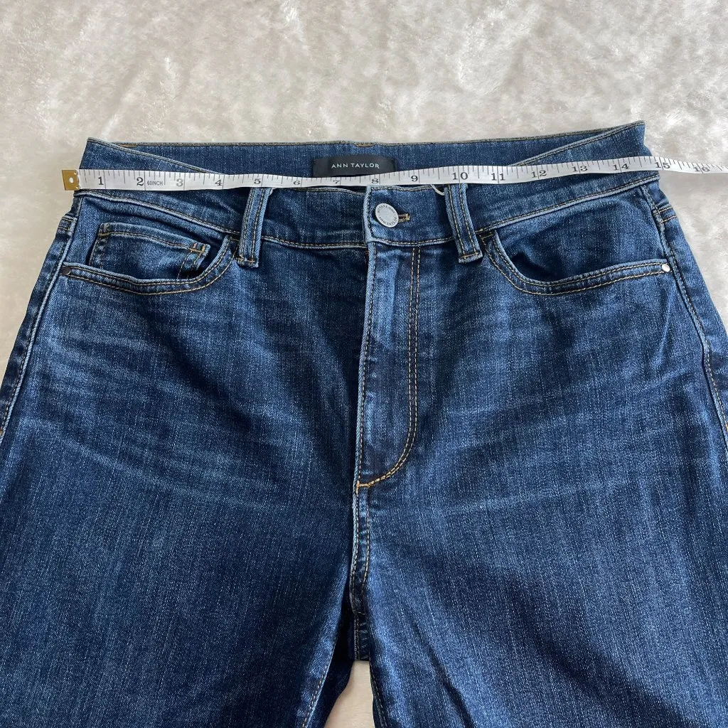 Ann Taylor High Rise Flare‎ Denim Jeans Womens Size 6 Blue Modern Classic Casual - Image 6