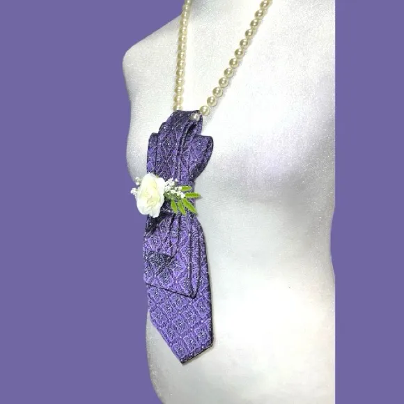 “Dainty Dapper”Purple Patterned Necktie Necklace with rose Purple - Image 4