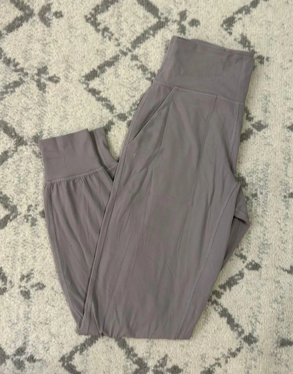 Align Joggers - Image 2