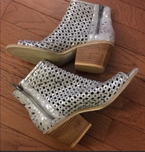Antropologie Silent D Joey Metallic Woven Shooties   - Image 7