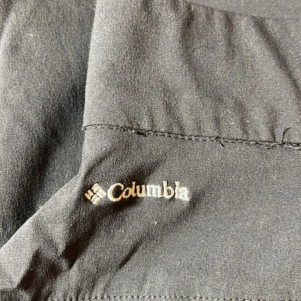 Columbia Anytime Casual Capri Stain Resistant Sun Protection Hiking Pants Size M - Image 13