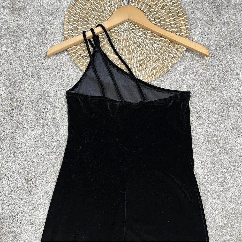 Jump Vintage 90s Velvet One-Shoulder Bodycon Mini Dress Black Whimsy Goth Size 9 - Image 8