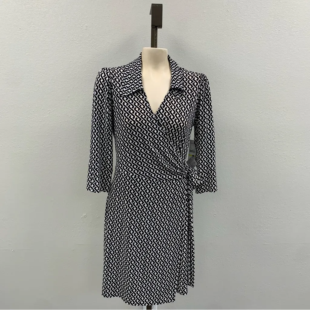 Laundry by Shelly Segal Celtic Braid Wrap Dress. NWT. Size 14 - Image 3