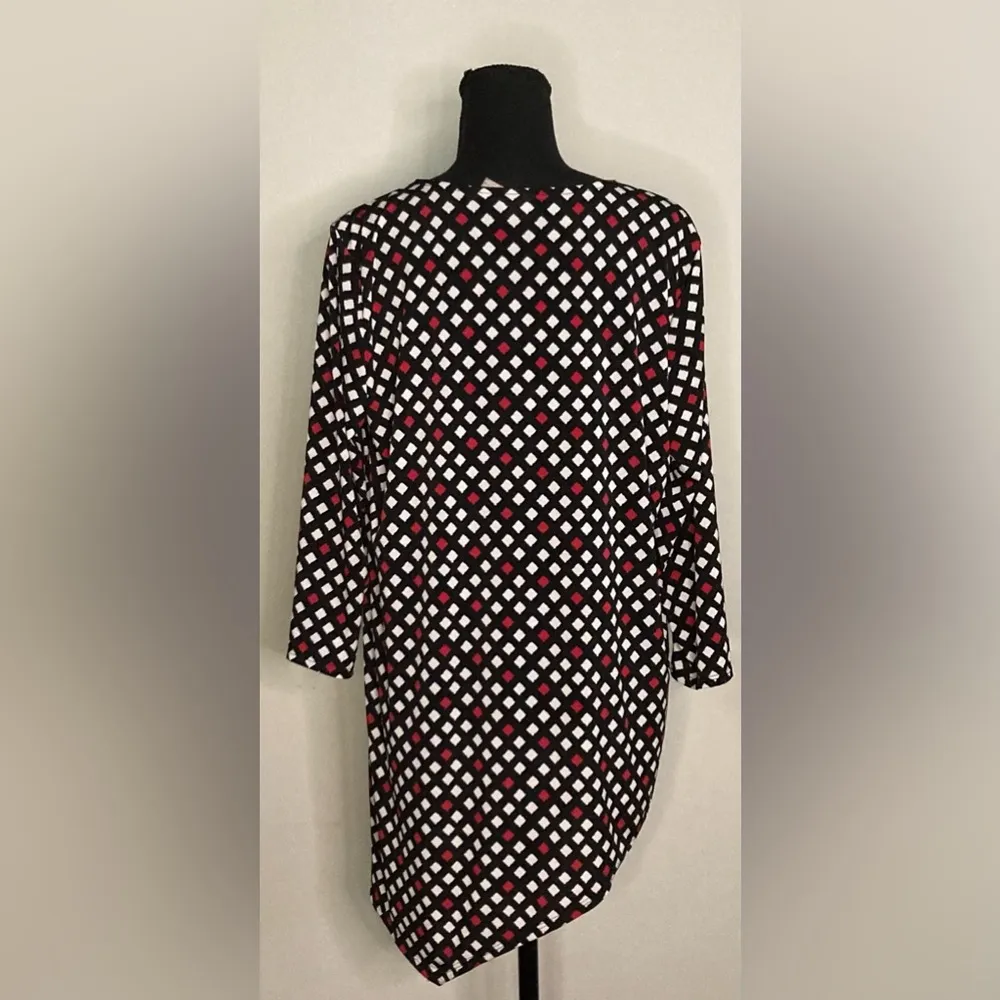 Chicos- Black white and red‎ polkadot midi sleeve shirt size 2 - Image 4