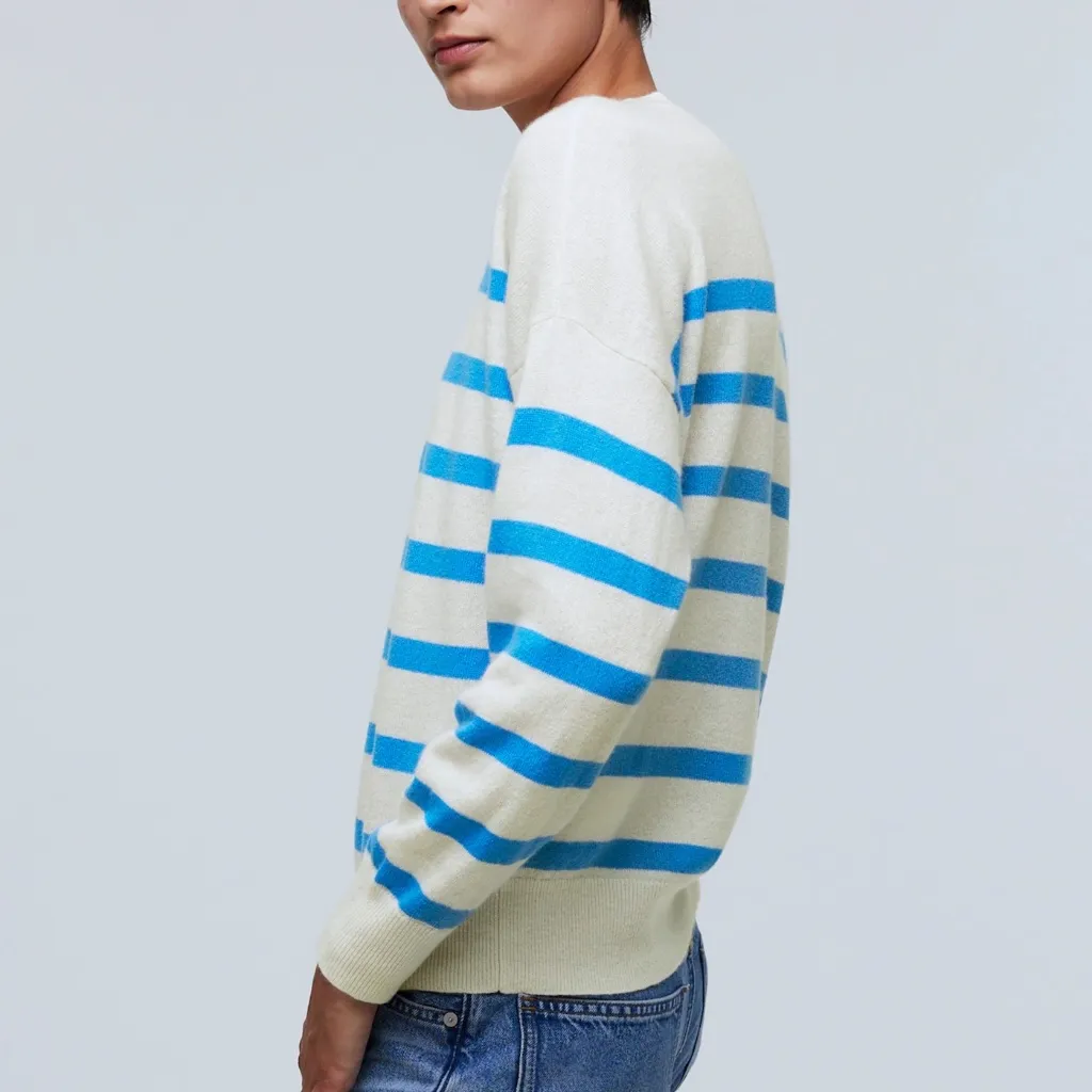 Madewell Cashmere Oversized Crewneck Sweater in Heather Blue Sky, Size X-Small - Image 10