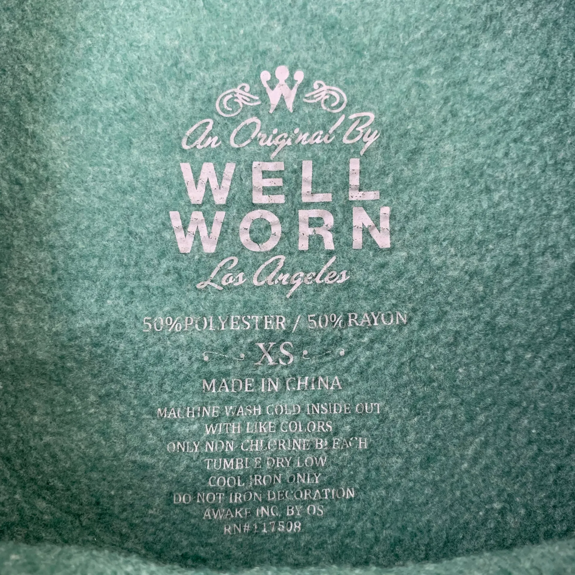 Well Worn Green California Crew Neck Pullover Sweater - Image 5