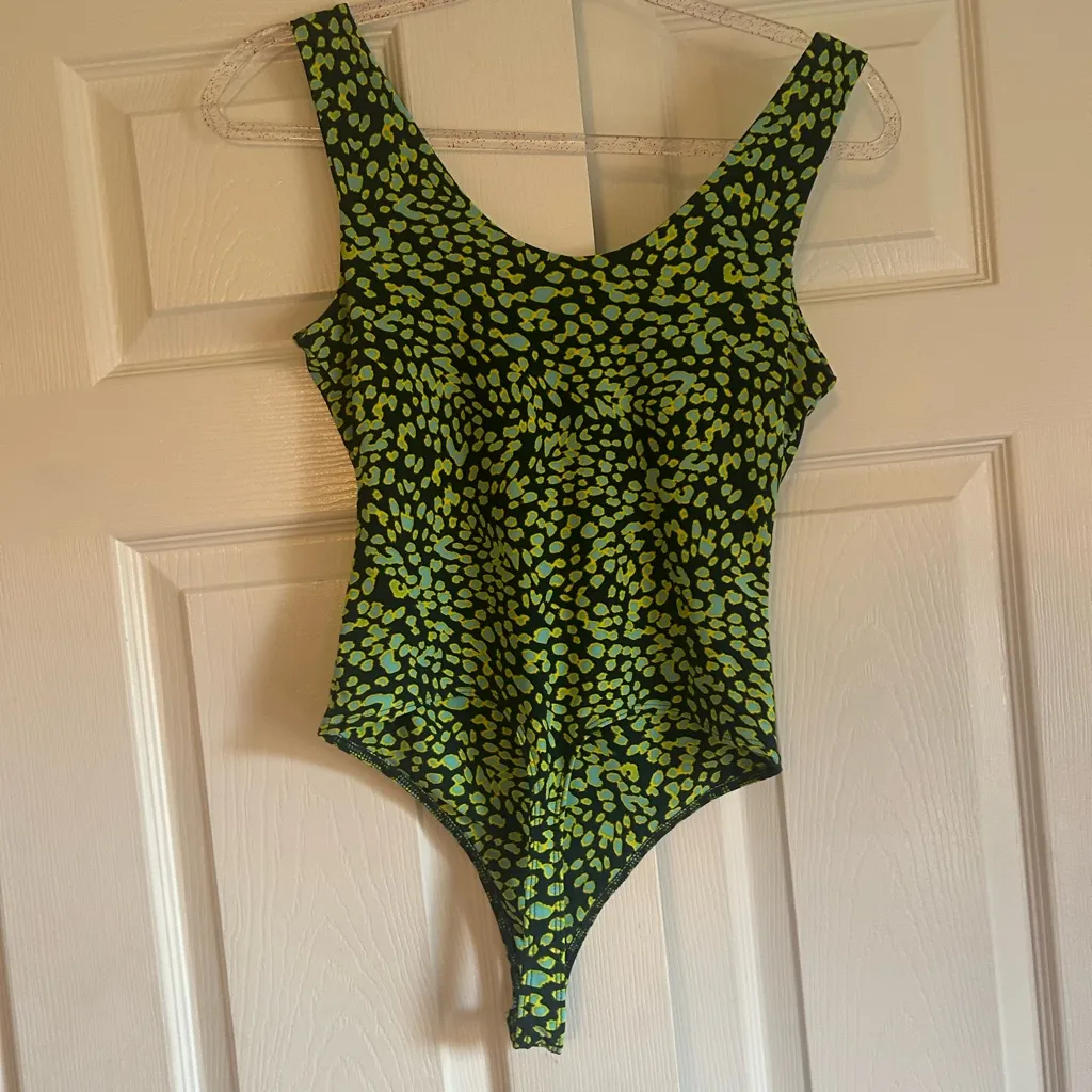 Leith  Green Patterned Bodysuit - Image 6