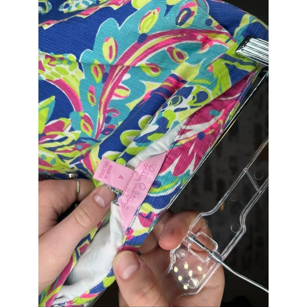 Lily Pulitzer | women bright colored shorts with scalloped hem - Image 2