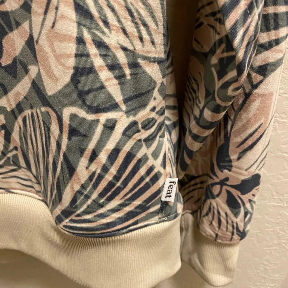 Feat Tropical Flowtech Floral Roam Hoodie Size Small - Image 9