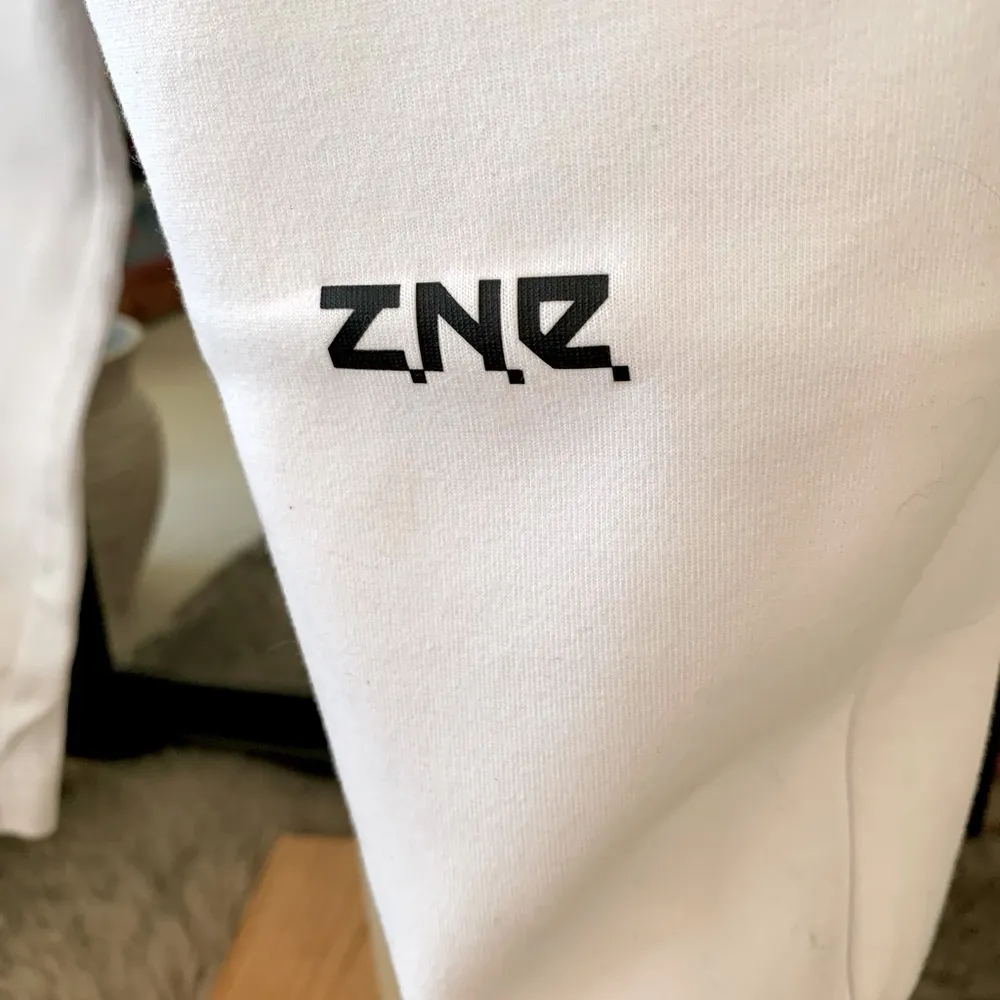 NEW Adidas Aeroready White Joggers - Image 9