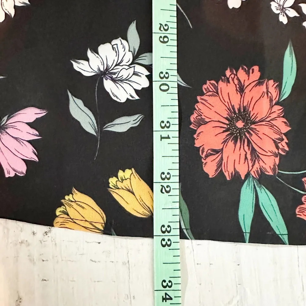 Yumi Kim Black Trinity Floral Print Relaxed Fit Midi Skirt Size Small - Image 7