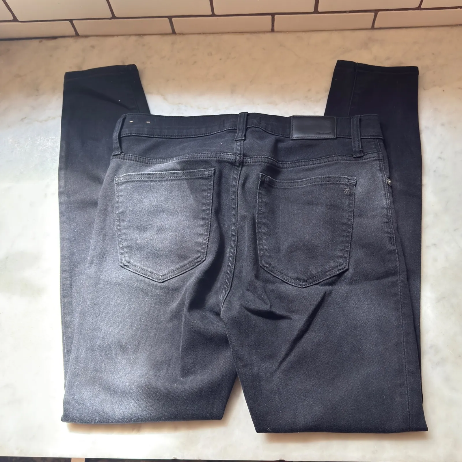 Madewell 9" Mid Rise Skinny Jeans Women's Size 29 Fair Trade Black Denim - Image 7