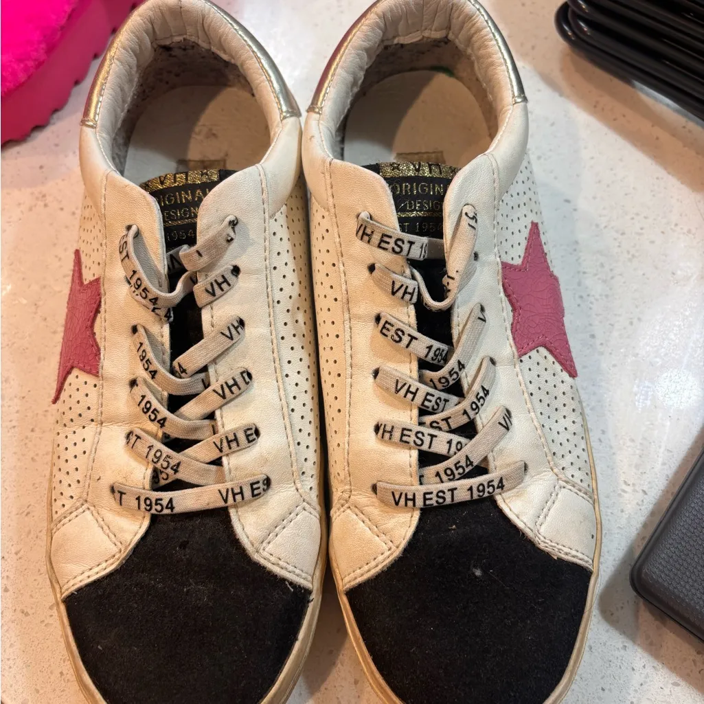 Pink and Gold - Image 3