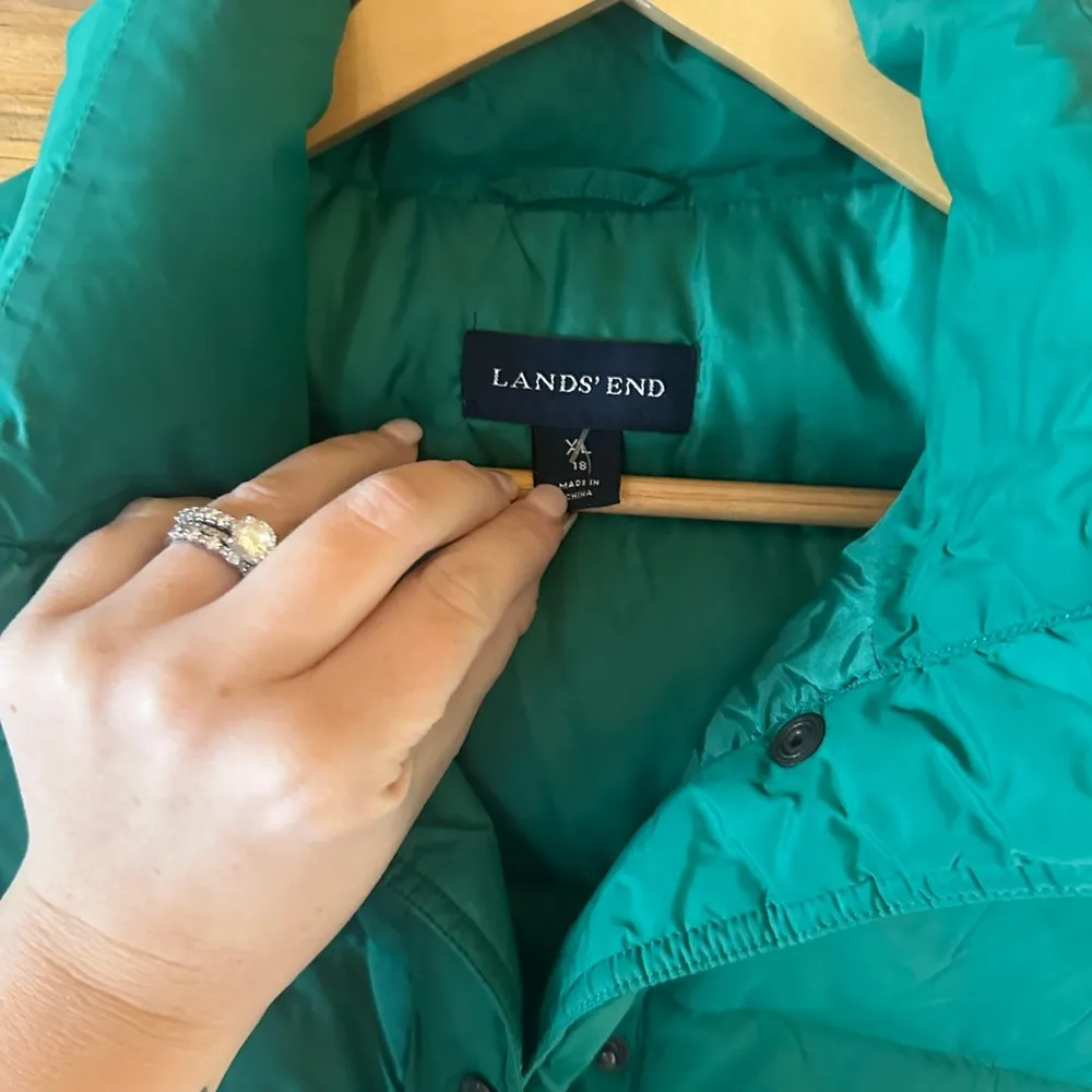 Lands' End Full Zip Vest Kelly Green Puffer Down Feather - Image 4