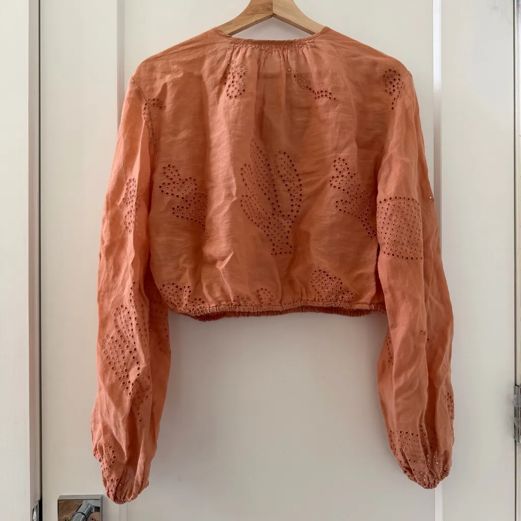 Frame Women's Orange Eyelet Round Neck Tie Cropped Blouse Top Size M - Image 6