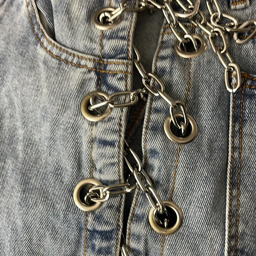 SHEIN Chainlink Jeans 👖 Size 27 - Image 6