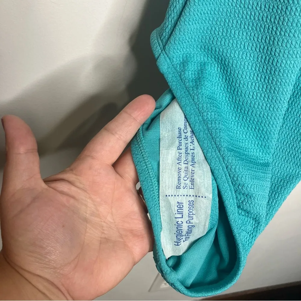 Time and tru teal one piece swimsuit size large - Image 4