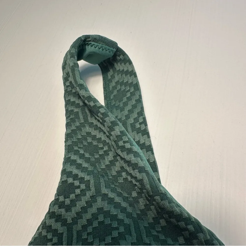 CUPSHE WOMEN’S PATTERN PLUNGE NECK BIKINI TOP SIZE S - Image 6