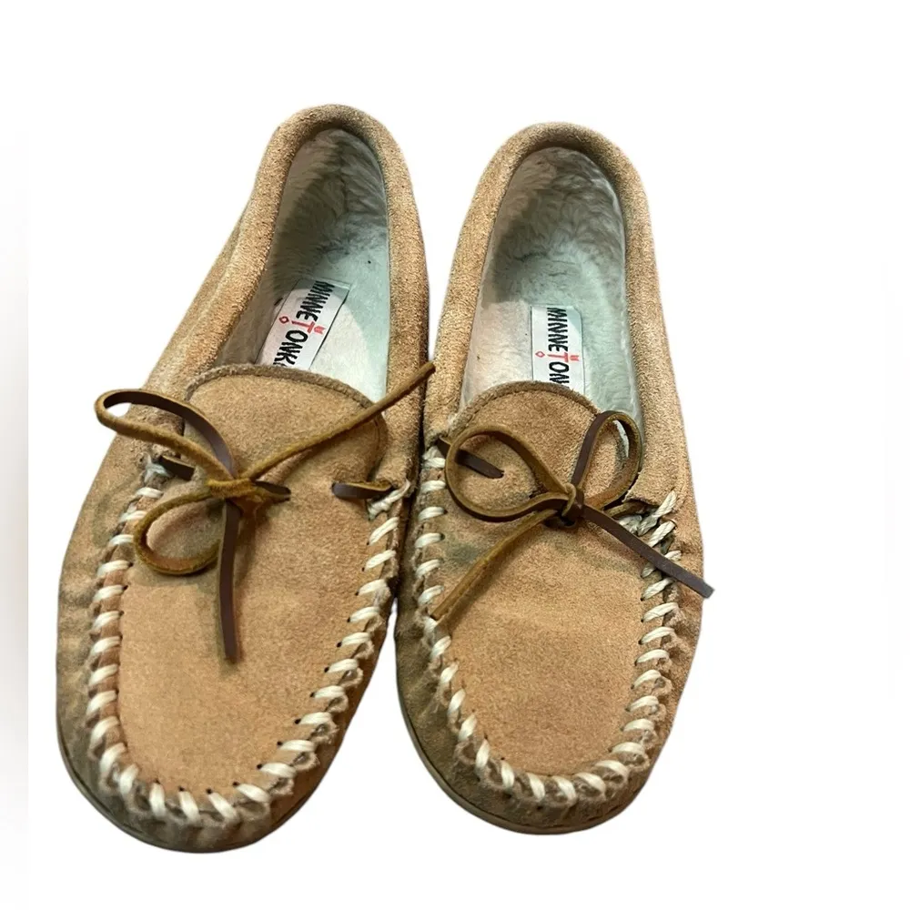 Minnetonka leather faux fur moccasin house slipper comfort size 7 women’s shoe - Image 3