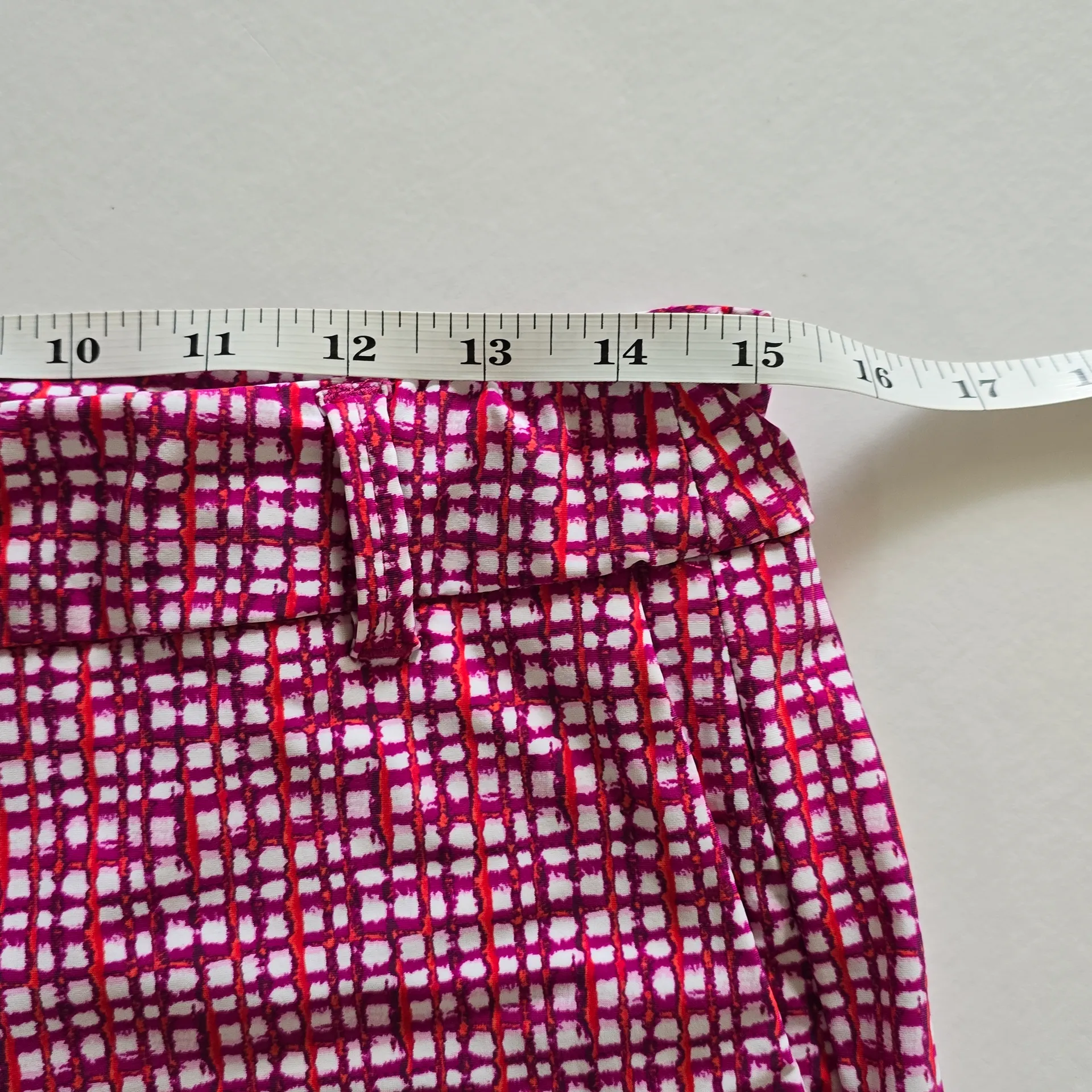 SPANX Sunshine Hibiscus Gingham 4” Pull On Shorts Size Medium Resortwear - Image 7