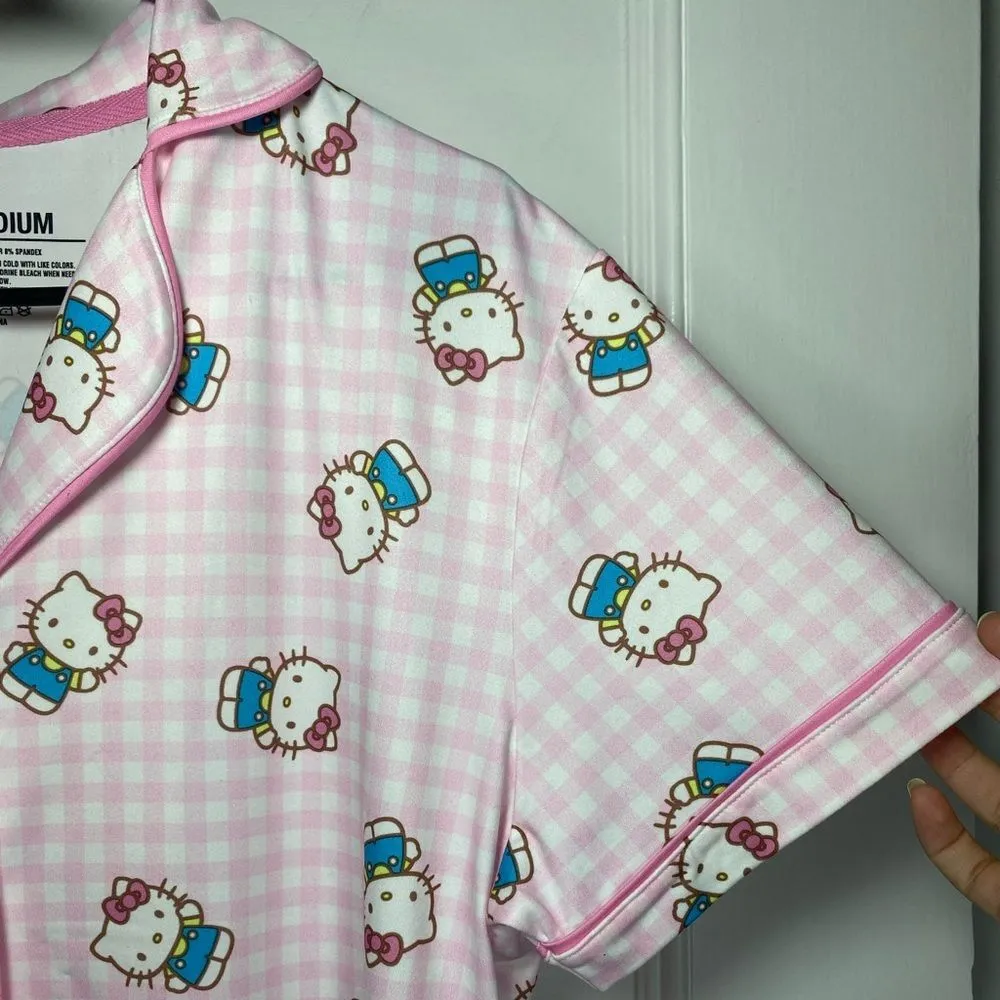 Hello Kitty | Checkered  Print Button Down Pajama Top Medium - Image 6