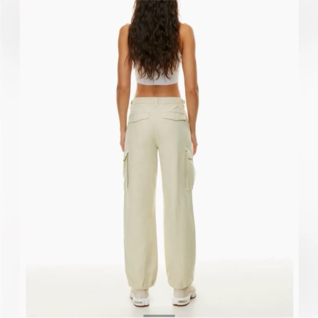 Tna Aritzia Baggy Cargo Pants, Cream Cargo Supply Utility Fit, Women's Size 2 - Image 5